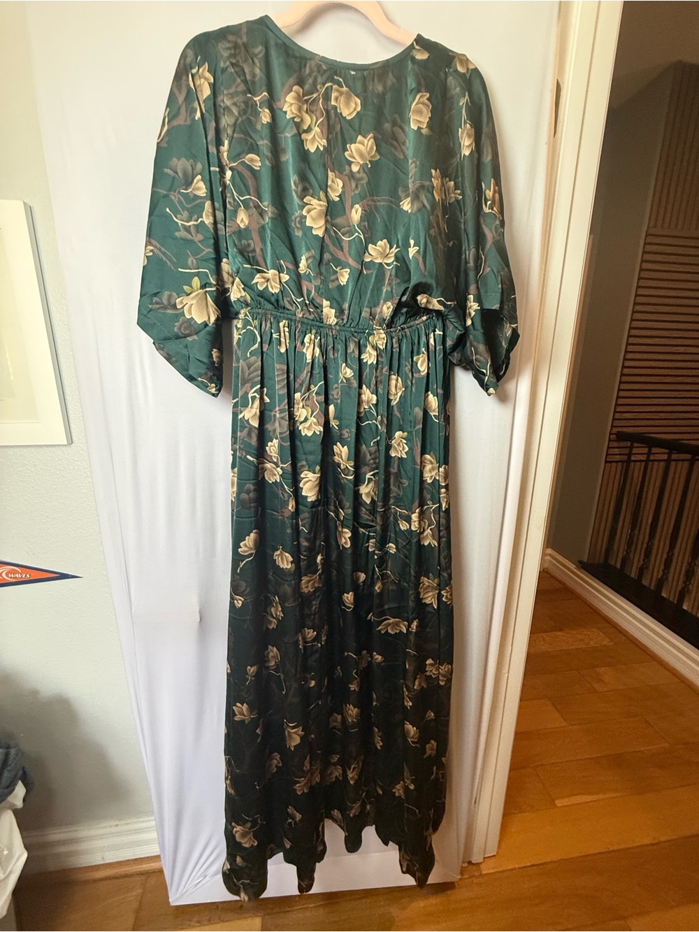 BALTIC BORN GREEN FLORAL MAXI DRESS – SIZE MEDIUM - Picture 6 of 6